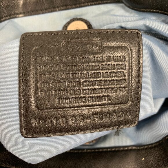 COACH F14934 Cricket Signature Satchel Shoulder Bag Black/Off-White + Hang Tag - Picture 10 of 15